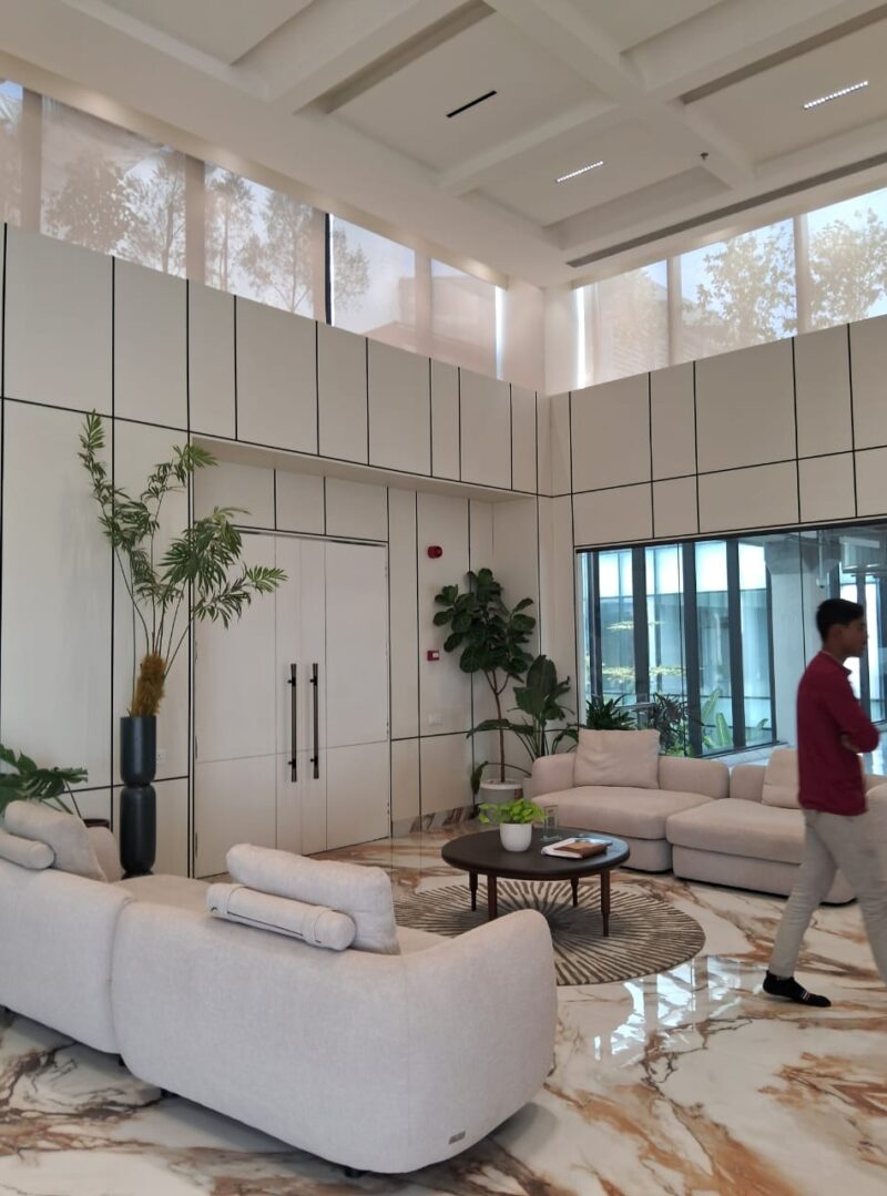 Newyork golf club house